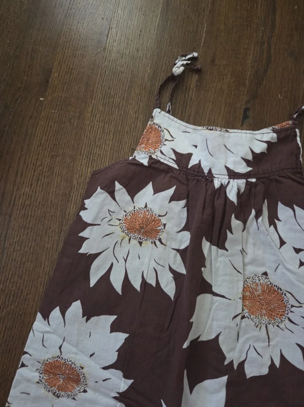 Baby Gap 5T Brown Daisy Sundress